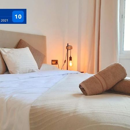Sol Deluxe Nerja Apartment Bagian luar foto