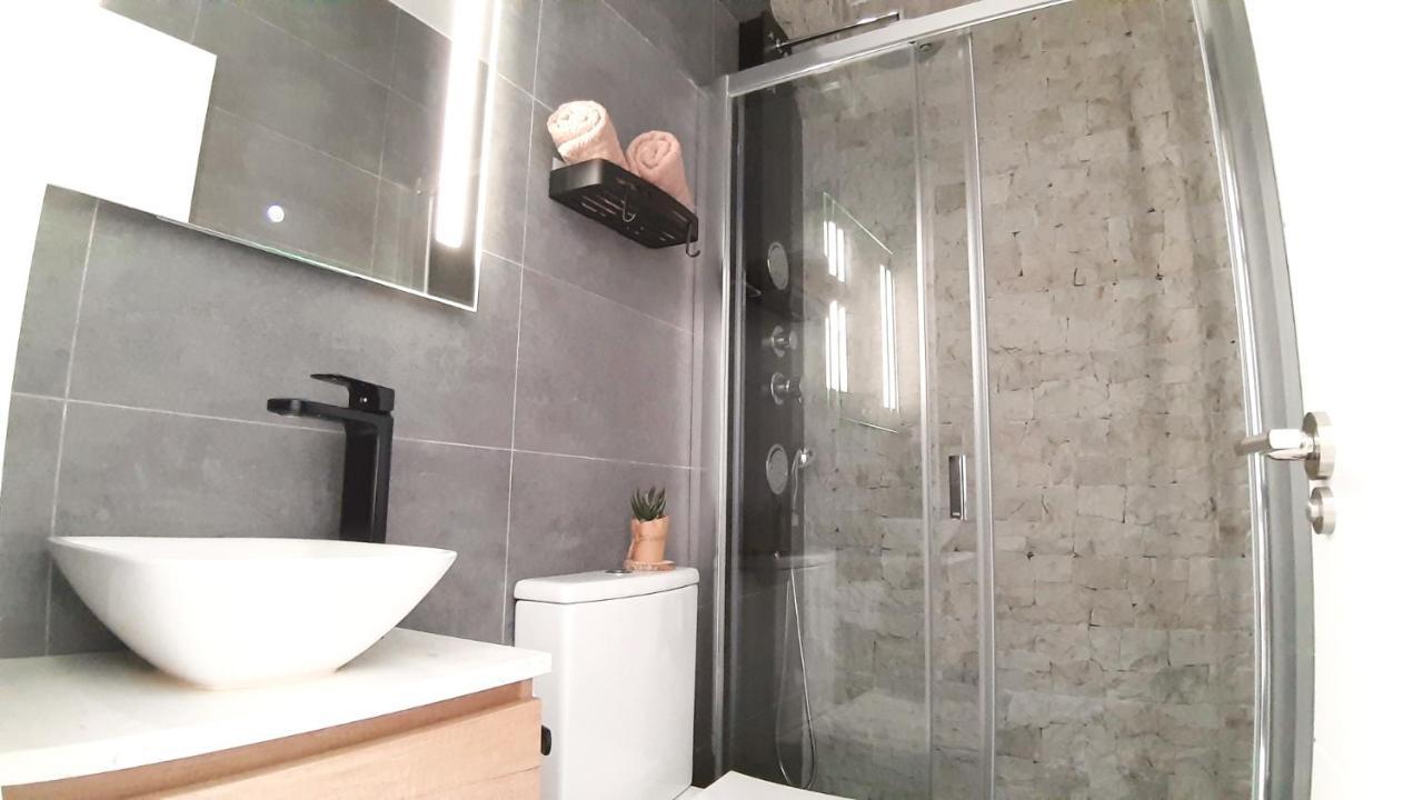 Sol Deluxe Nerja Apartment Bagian luar foto