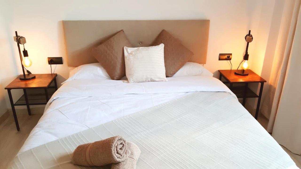 Sol Deluxe Nerja Apartment Bagian luar foto
