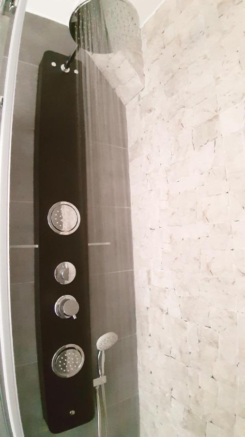 Sol Deluxe Nerja Apartment Bagian luar foto